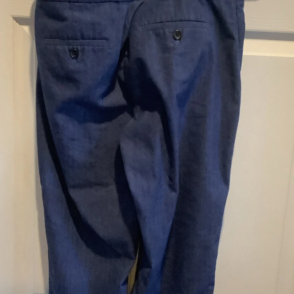 Banana Republic Women's Navy‎ Cropped Pants, linen blend